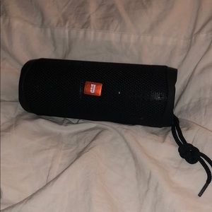JBL Speaker alike Black